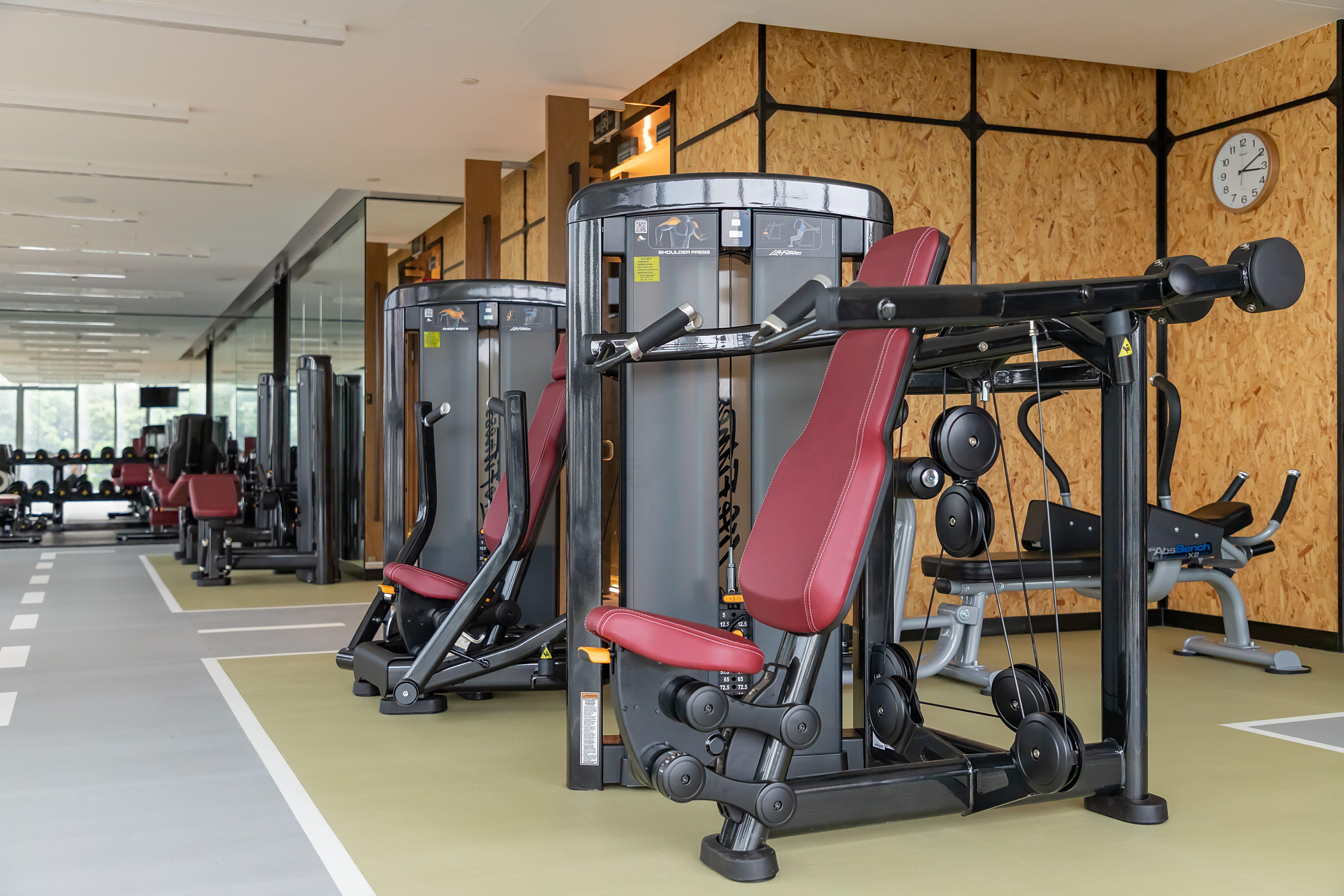 Holiday Inn Guangzhou South Lake Hotel - Ideal For Business & Leisure Exterior foto